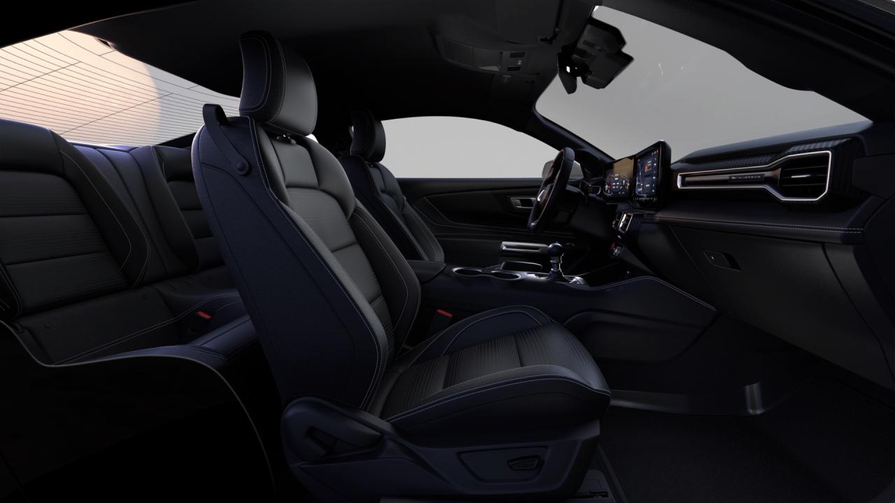 2026 Ford Mustang GT Premium Photo5