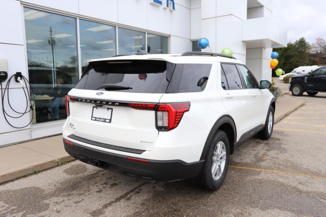 2026 Ford Explorer ACTIVE 4WD Photo5