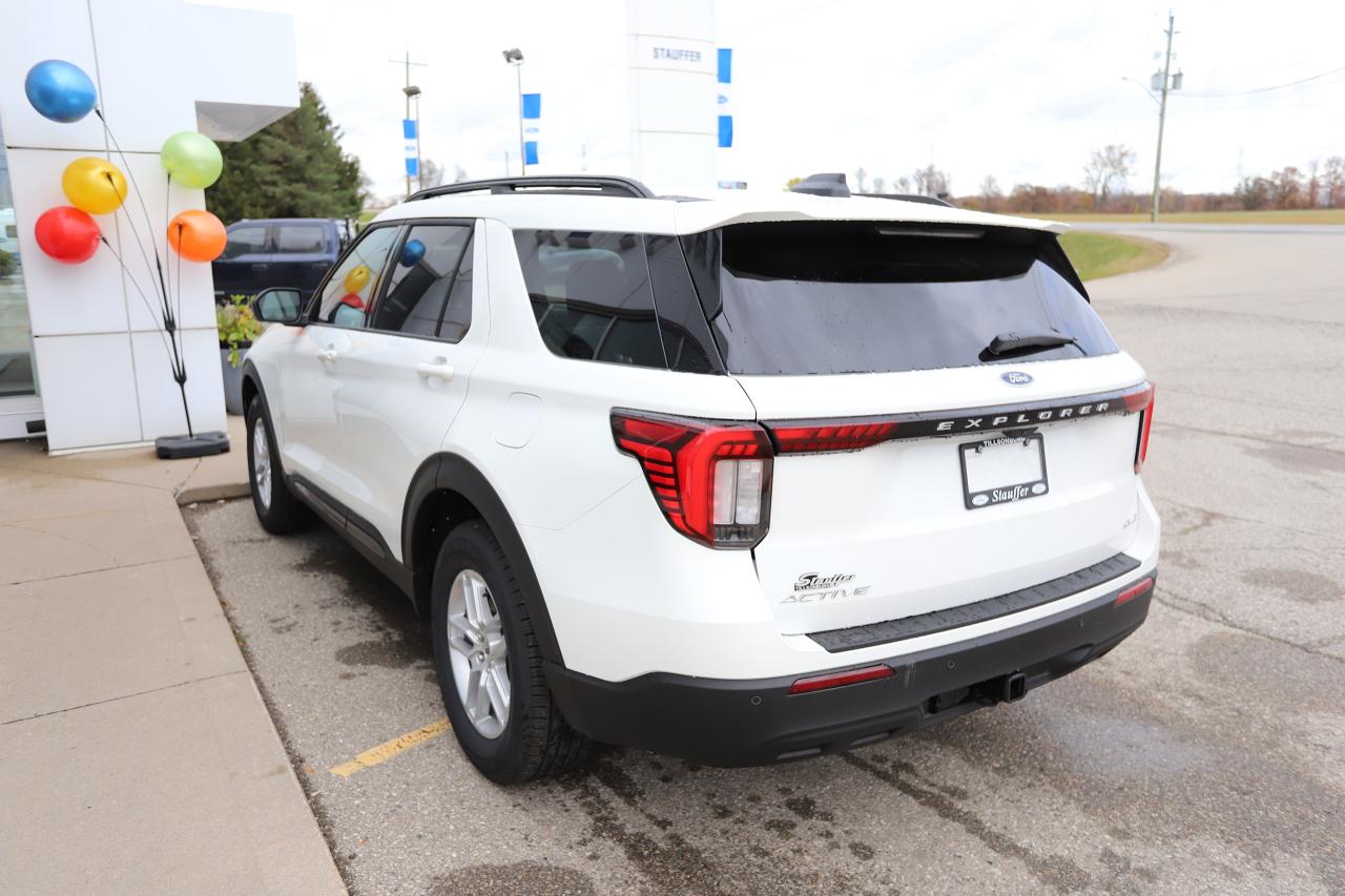 2026 Ford Explorer ACTIVE 4WD Photo5