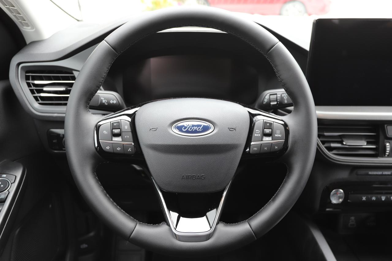 2026 Ford Escape Active AWD Photo5