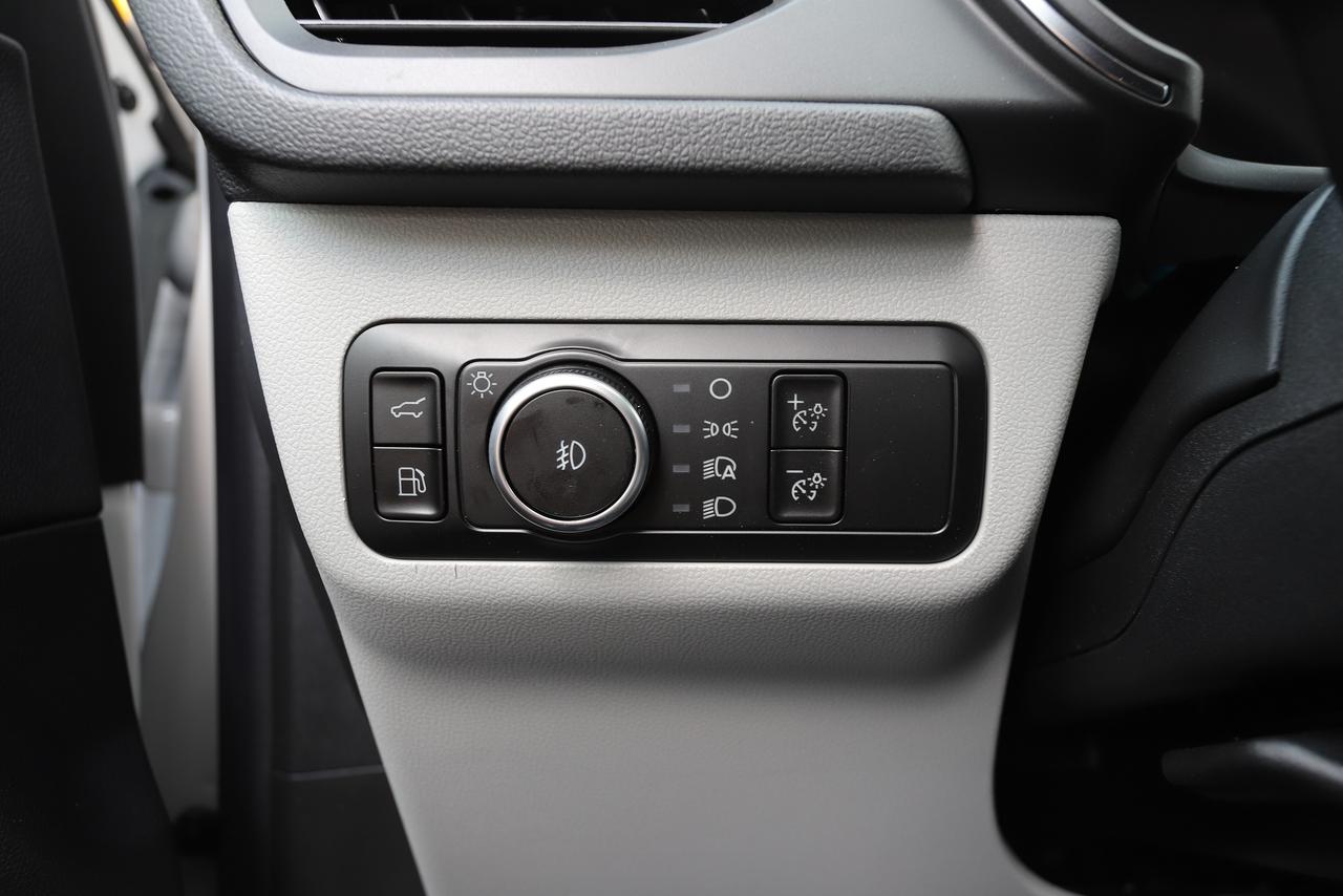 2026 Ford Escape PHEV FWD Photo