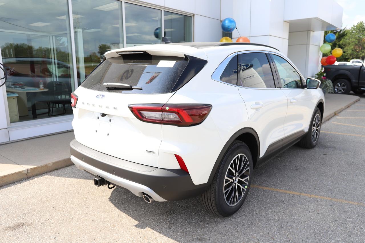 2026 Ford Escape PHEV FWD Photo3