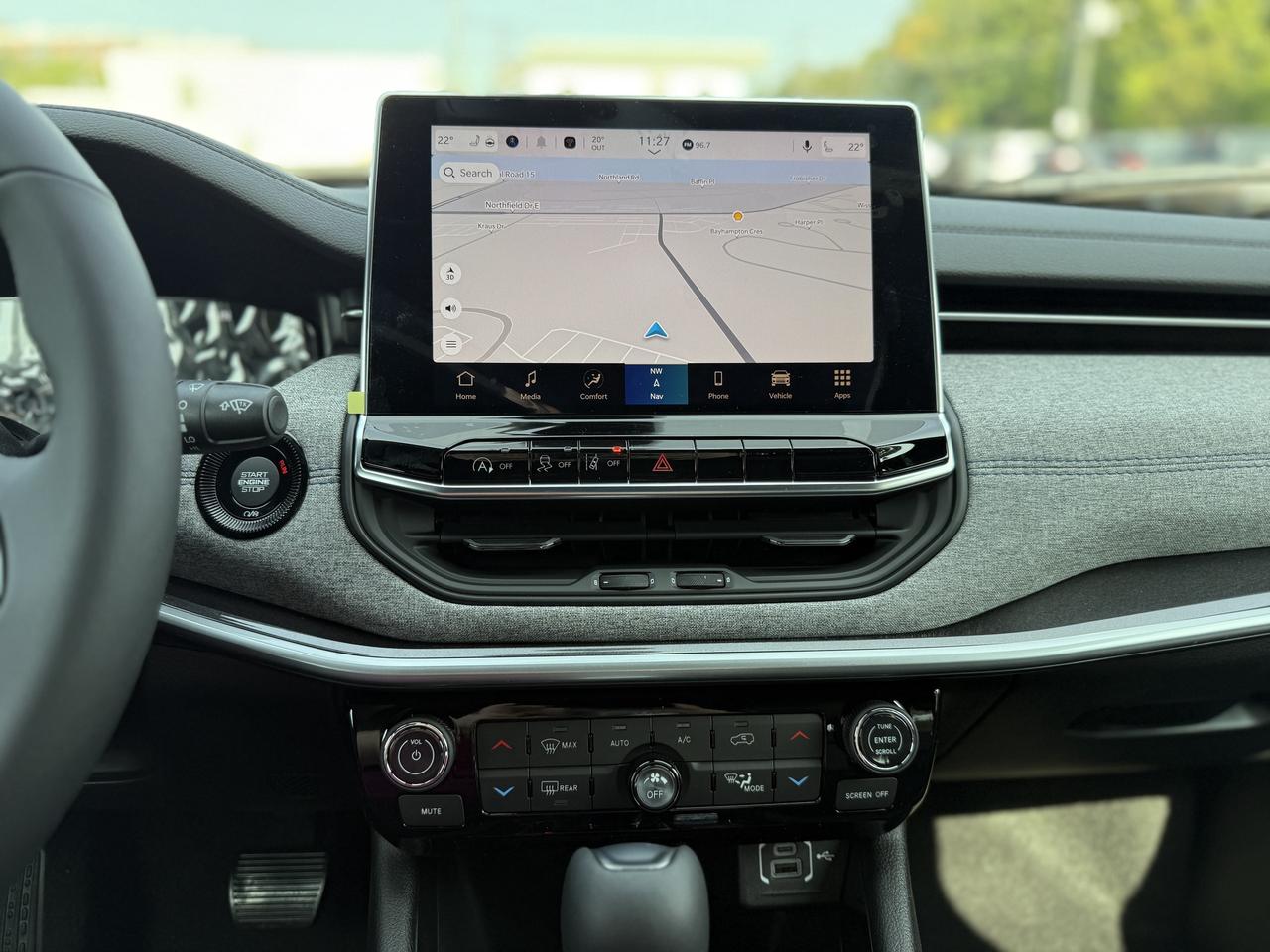 2025 Jeep Compass NORTH 4X4 Photo