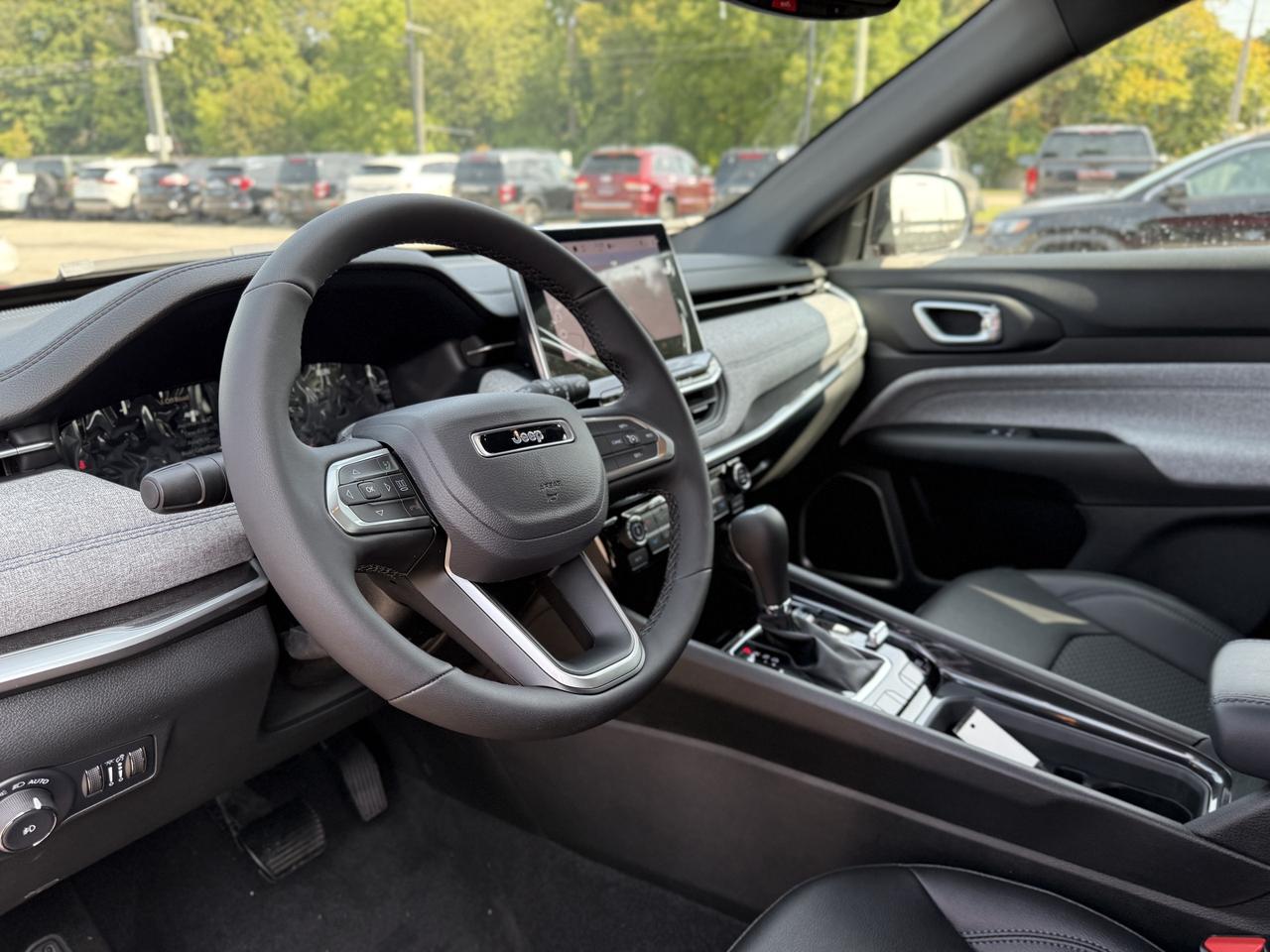 2025 Jeep Compass NORTH 4X4 Photo