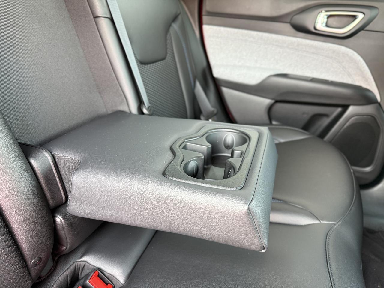 2025 Jeep Compass NORTH 4X4 Photo