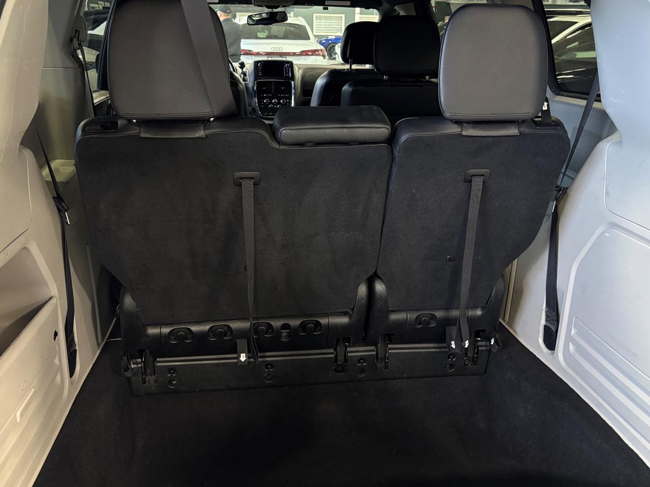 2017 Dodge Grand Caravan SXT Premium Plus|POWERDOORS|AFTERMKTDECK|STOW&GO|+ - Photo #6