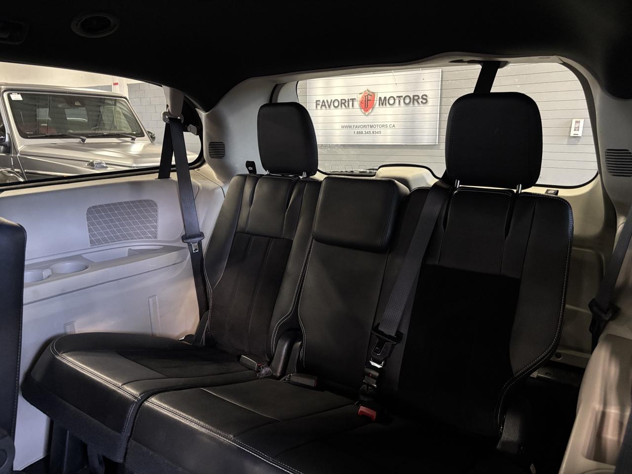 2017 Dodge Grand Caravan SXT Premium Plus|POWERDOORS|AFTERMKTDECK|STOW&GO|+ - Photo #8