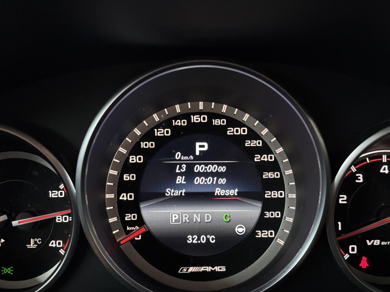 2015 Mercedes-Benz E-Class E63 S AMG|V8BITURBO|4MATIC|NAV|CARBON|360CAM|LED|+ - Photo #48