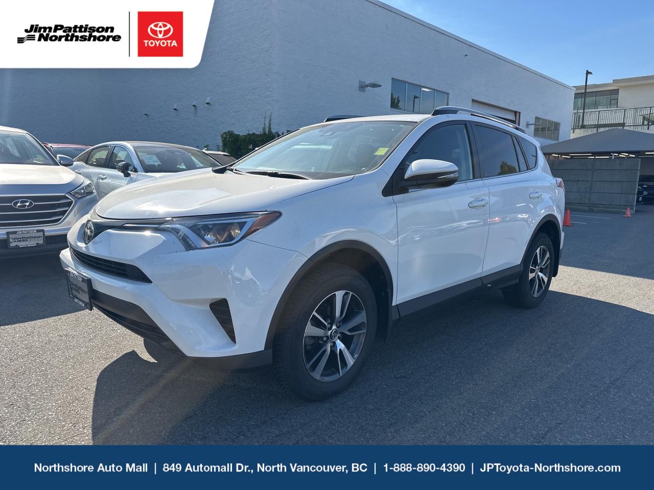 Used 2018 Toyota RAV4 LE AWD for sale in North Vancouver, BC