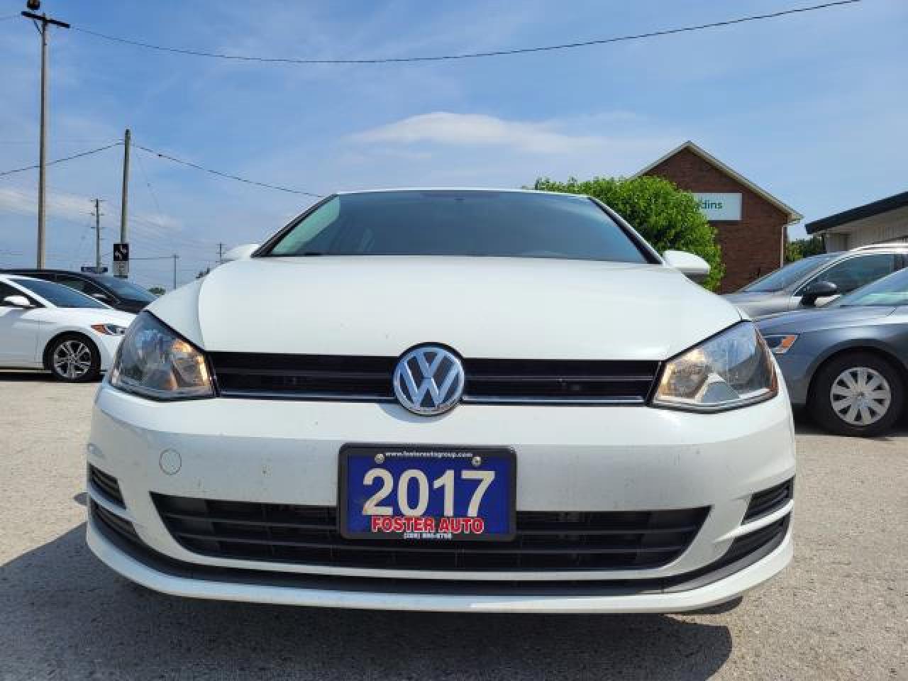 2017 Volkswagen Golf TRENDLINE Photo8