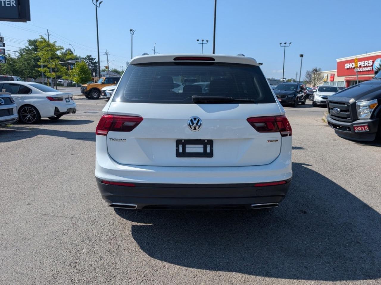 2020 Volkswagen Tiguan Trendline  **BLIND SPOT - APPLE CP** Photo