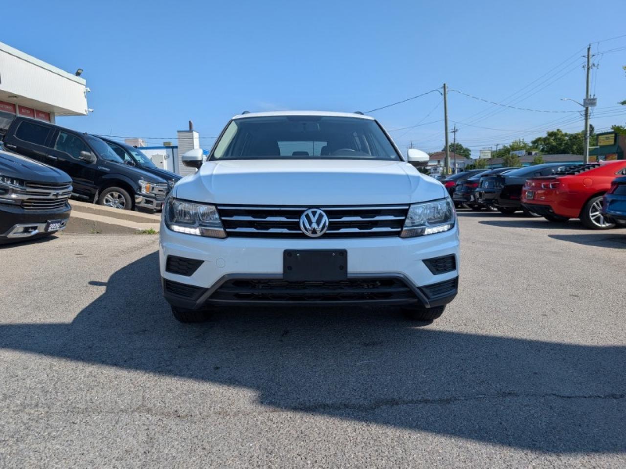 2020 Volkswagen Tiguan Trendline  **BLIND SPOT - APPLE CP** Photo