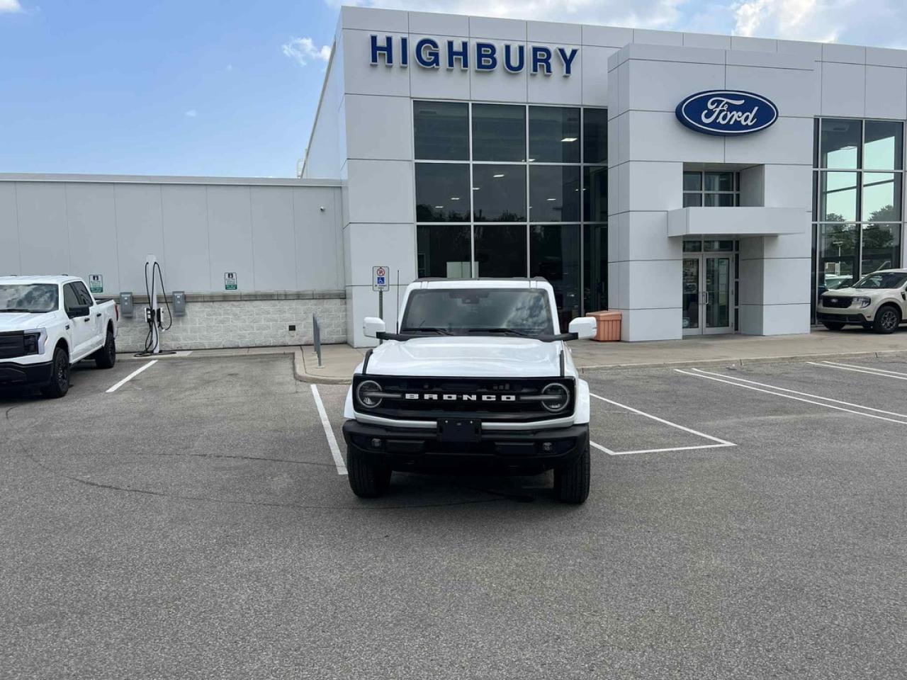 New 2025 Ford Bronco Outer Banks for sale in London, ON