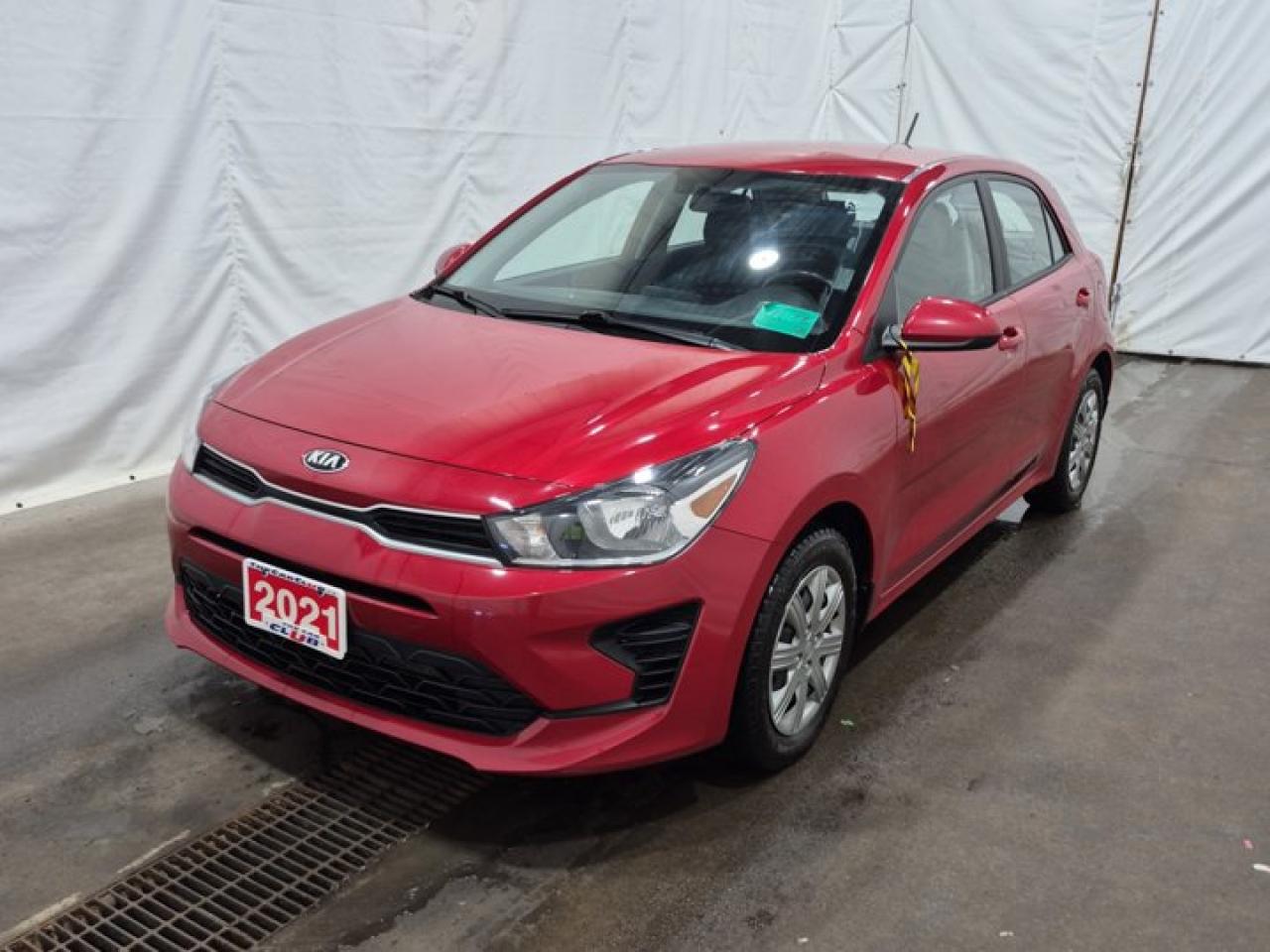 Used 2021 Kia Rio 5-Door LX + Hatchback | Auto | Heated Seats | CarPlay + Android | Rear Camera | and More ! for sale in Guelph, ON