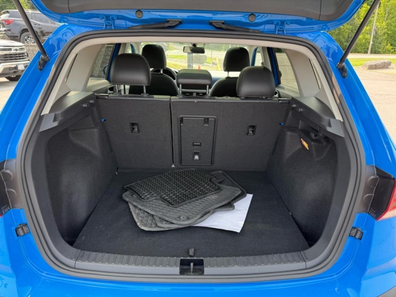 2022 Volkswagen Taos Comfortline 4MOTION  -  Heated Seats Photo