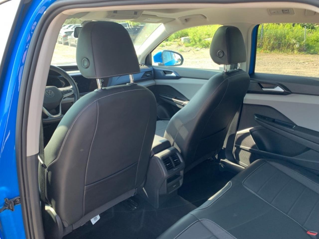 2022 Volkswagen Taos Comfortline 4MOTION  -  Heated Seats Photo