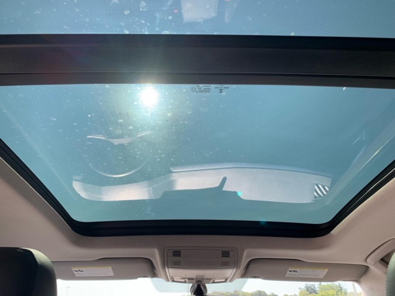 2022 Volkswagen Taos Comfortline 4MOTION  -  Heated Seats Photo