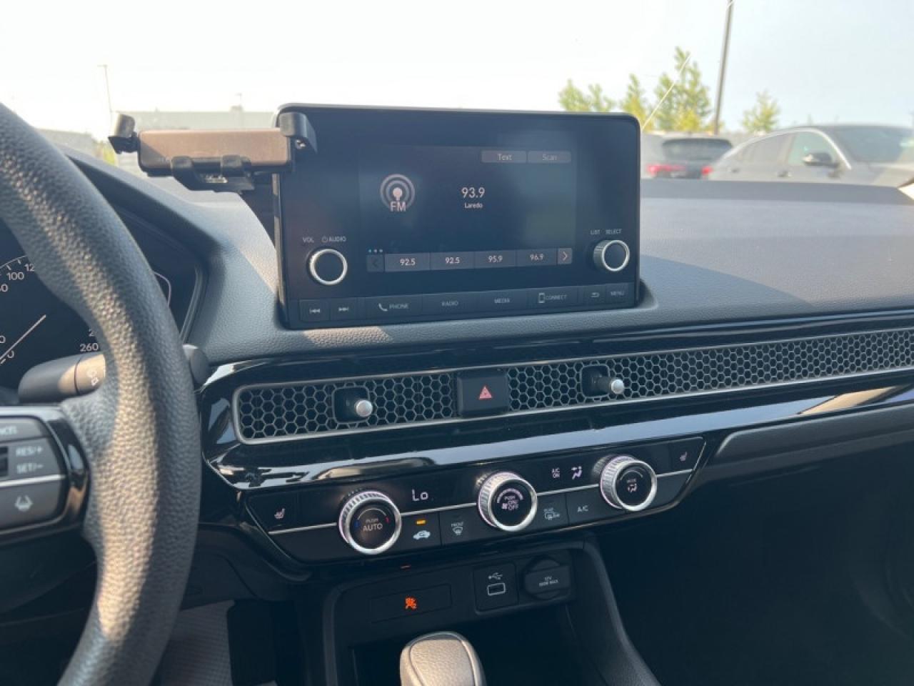 2022 Honda Civic Sedan LX  - Android Auto -  Heated Seats Photo