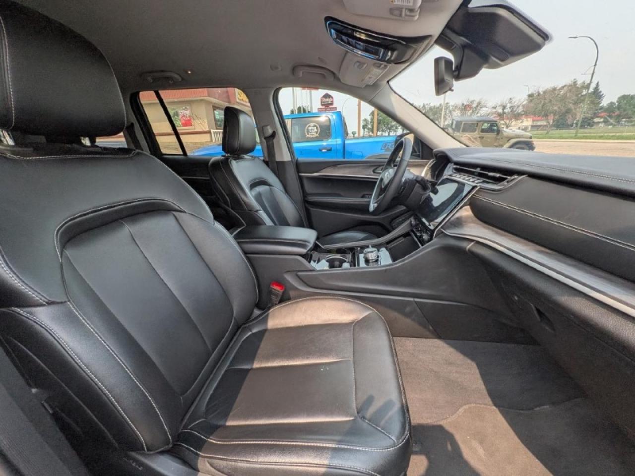 2023 Jeep Grand Cherokee Limited Photo