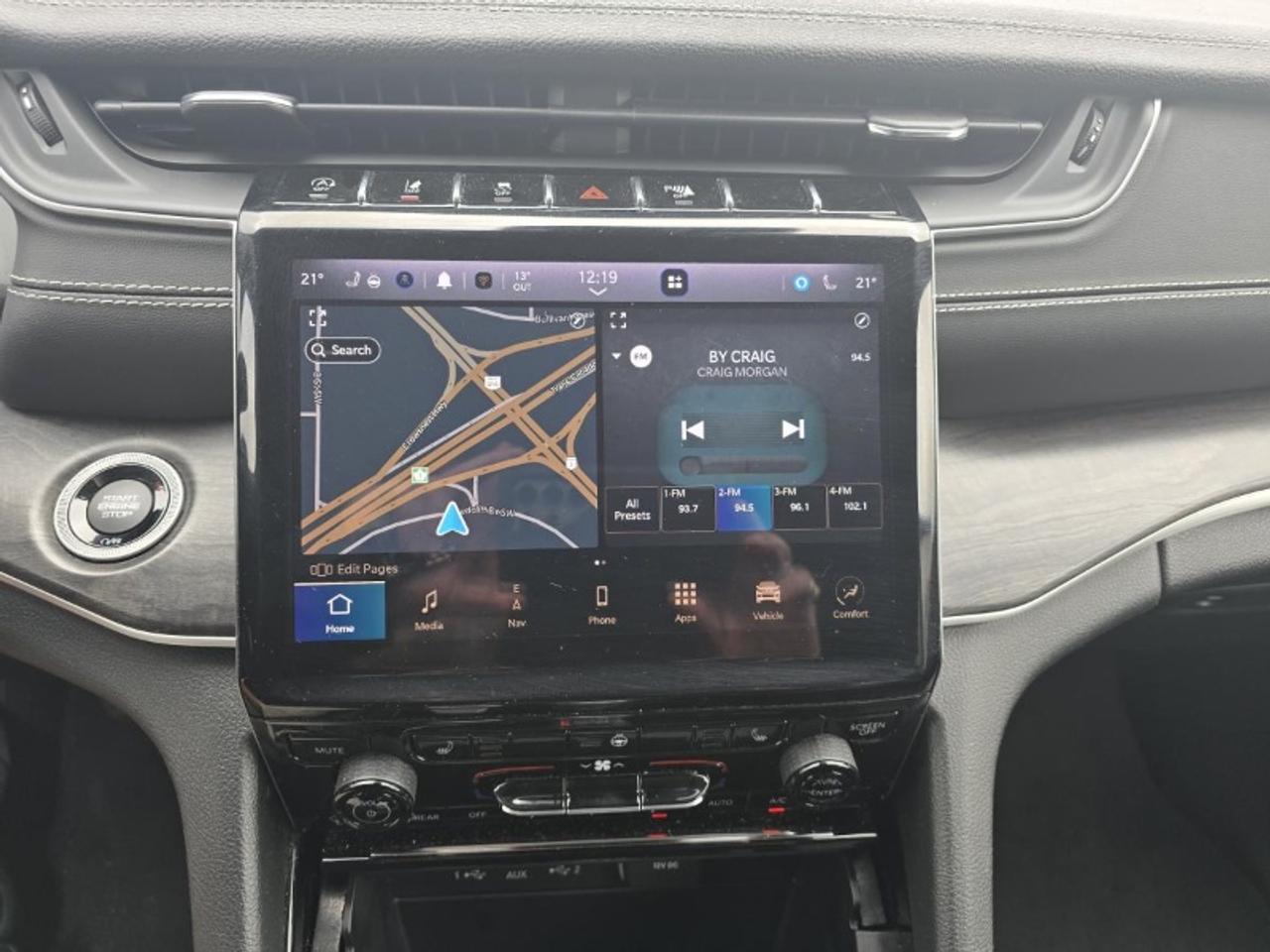 2023 Jeep Grand Cherokee Limited Photo