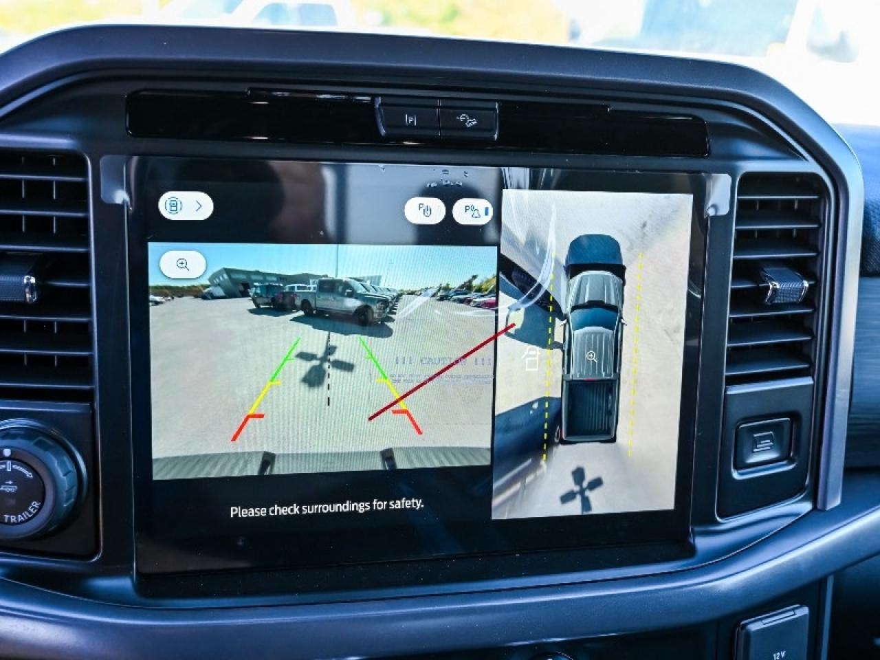 2025 Ford F-150 XLT Photo