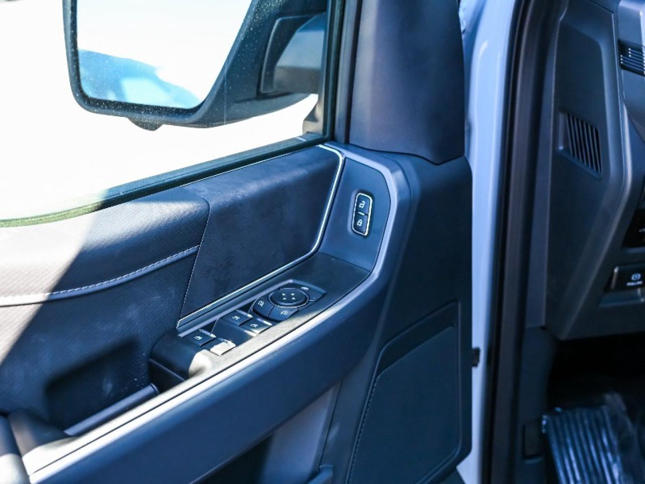 2025 Ford F-150 XLT Photo