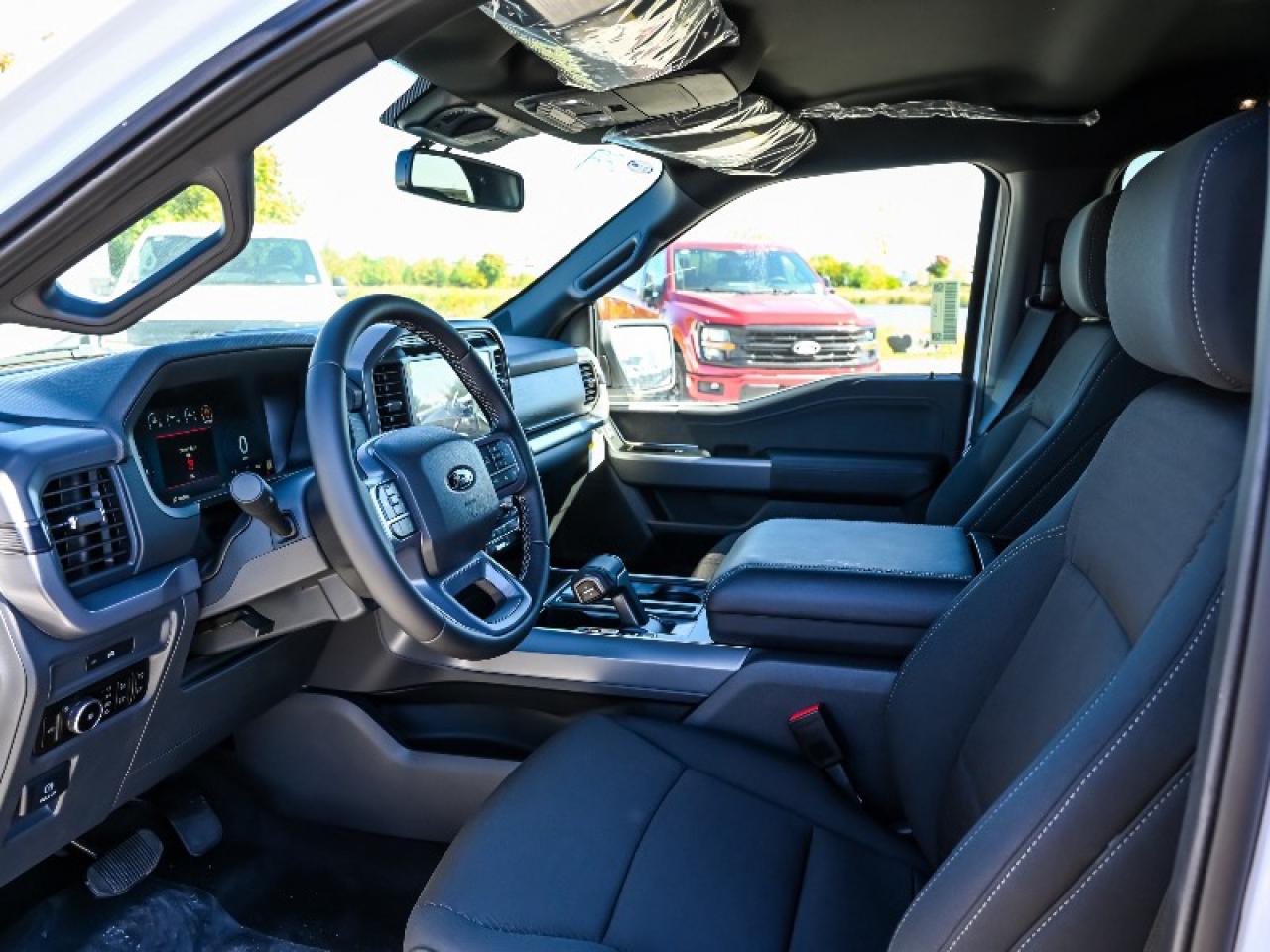 2025 Ford F-150 XLT Photo