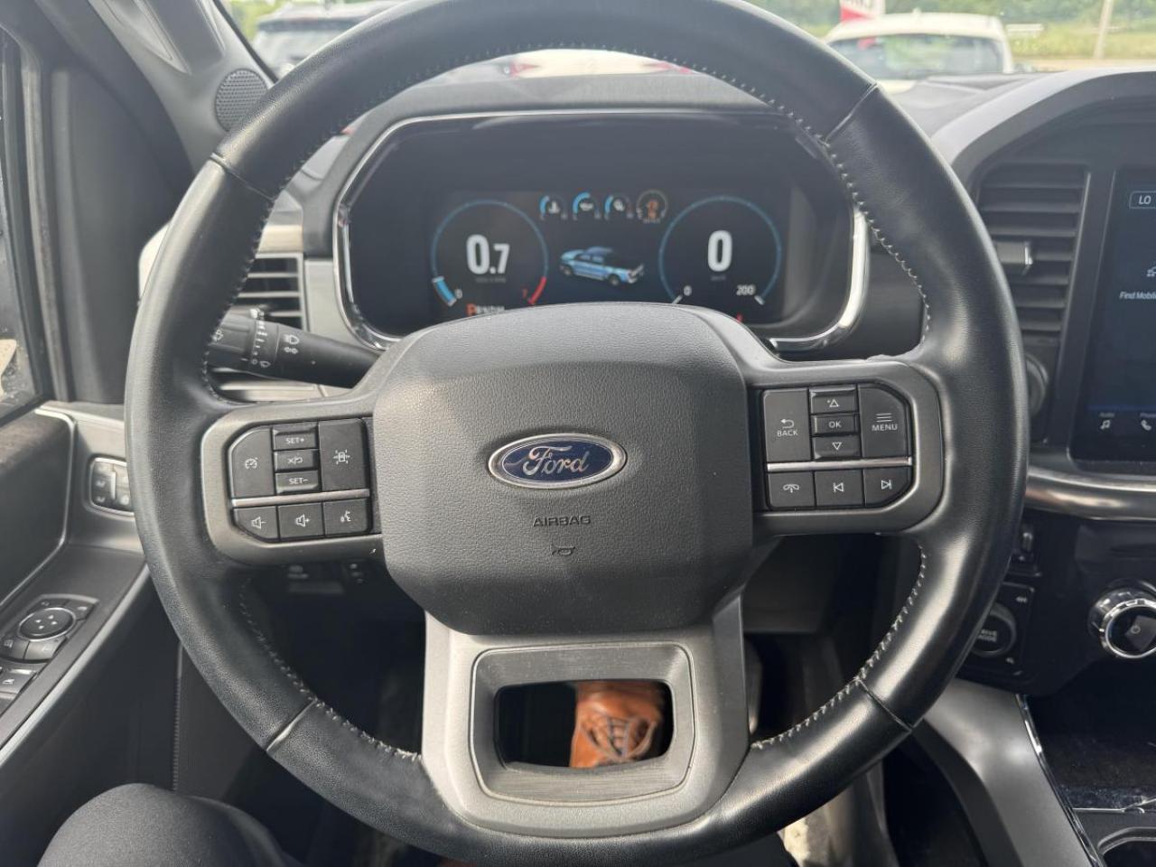 2022 Ford F-150 Lariat Photo