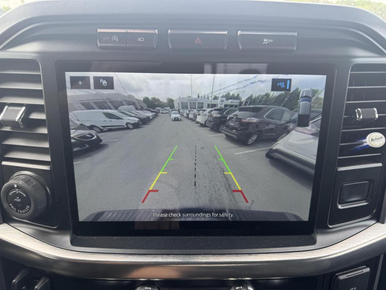 2022 Ford F-150 Lariat Photo