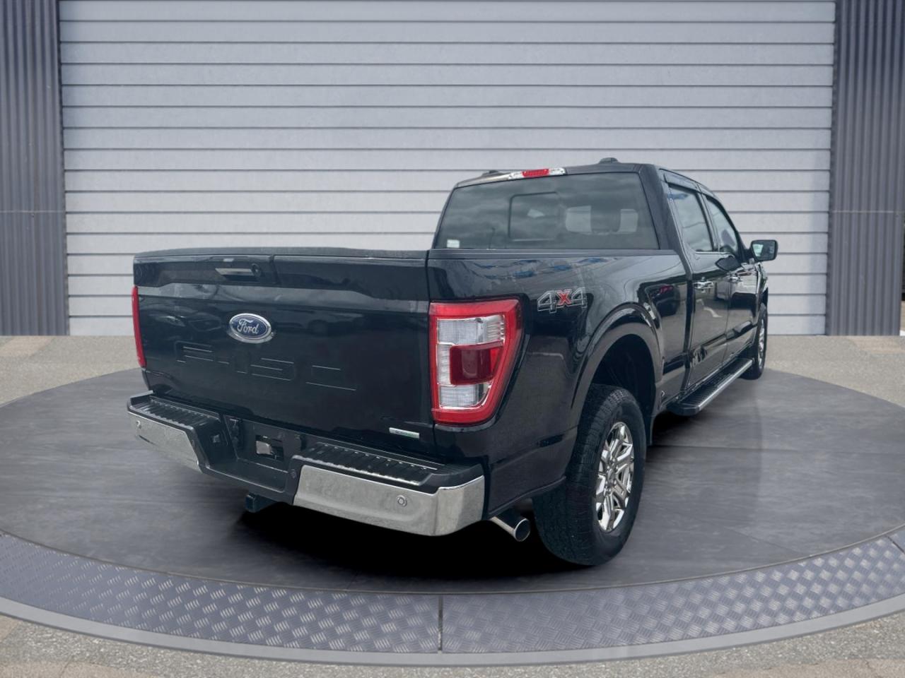 2022 Ford F-150 Lariat Photo2