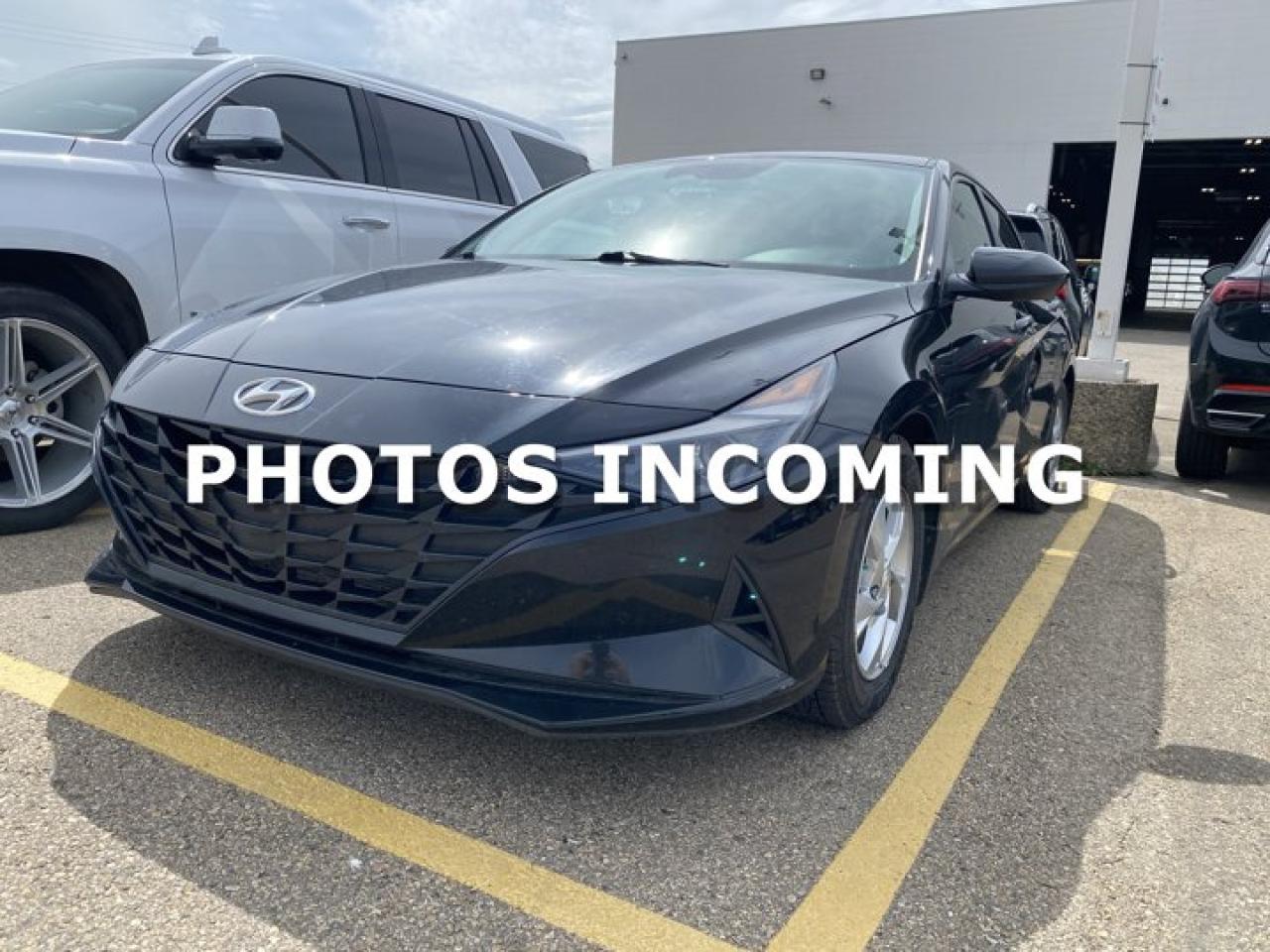 Used 2021 Hyundai Elantra Essential * HEATED FRONT SEATS * LANE DEPARTURE WARNING * RADAR CRUISE * for sale in Edmonton, AB