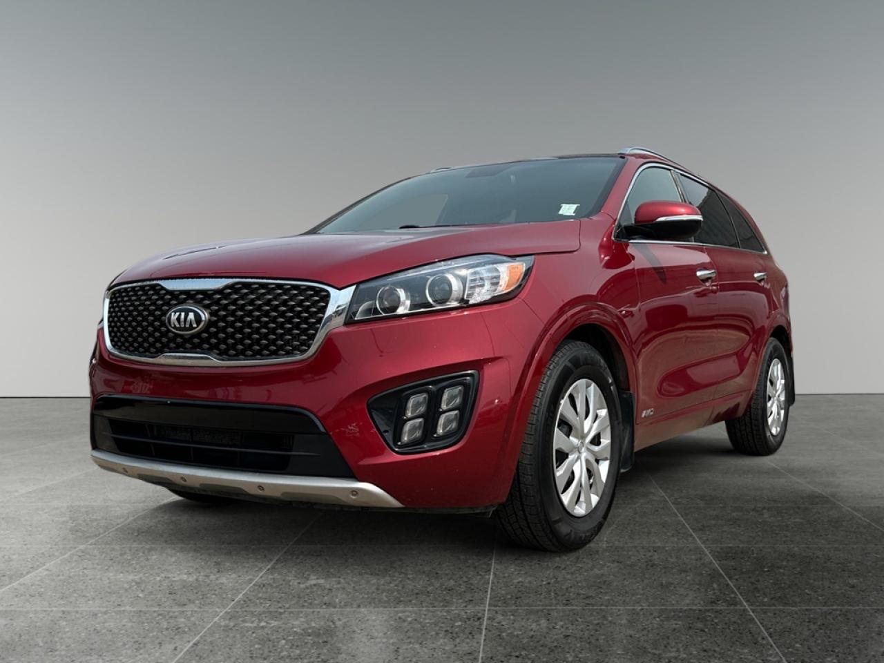Used 2016 Kia Sorento 2.0L SX for sale in Saskatoon, SK