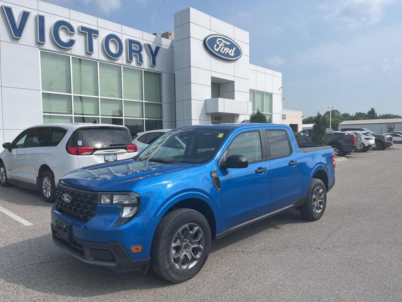 New 2025 Ford Maverick XLT for sale in Chatham, ON