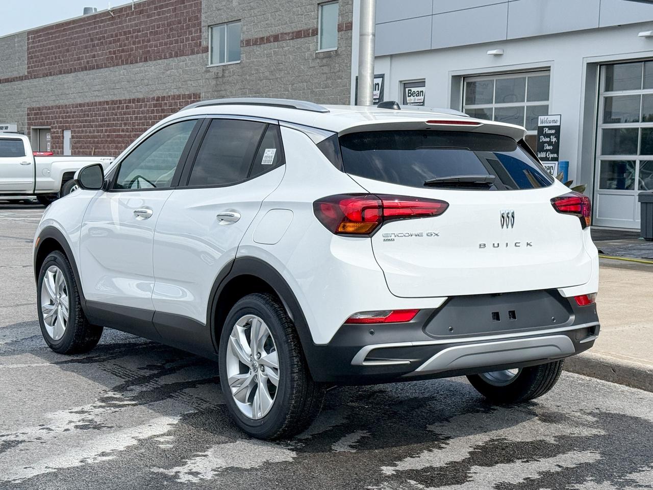 2026 Buick Encore GX Preferred 1.3L 3CYL WITH REMOTE START/ENTRY, HEATED SEATS, HEATED STEERING WHEEL, HD SURROUND VISION, POWER LIFTGATE Photo