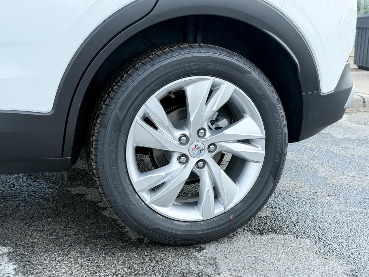 2026 Buick Encore GX Preferred 1.3L 3CYL WITH REMOTE START/ENTRY, HEATED SEATS, HEATED STEERING WHEEL, HD SURROUND VISION, POWER LIFTGATE Photo