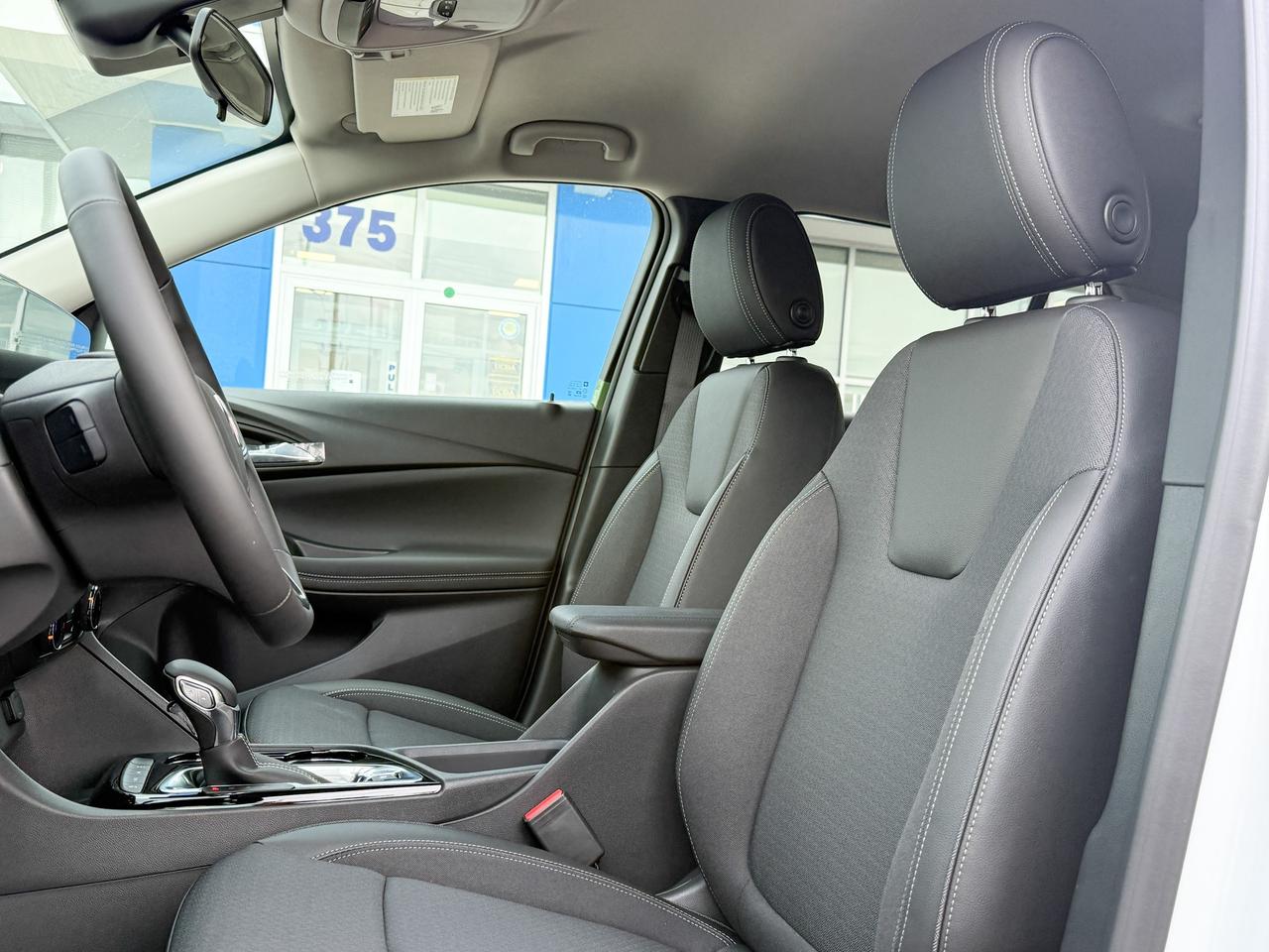 2026 Buick Encore GX Preferred 1.3L 3CYL WITH REMOTE START/ENTRY, HEATED SEATS, HEATED STEERING WHEEL, HD SURROUND VISION, POWER LIFTGATE Photo