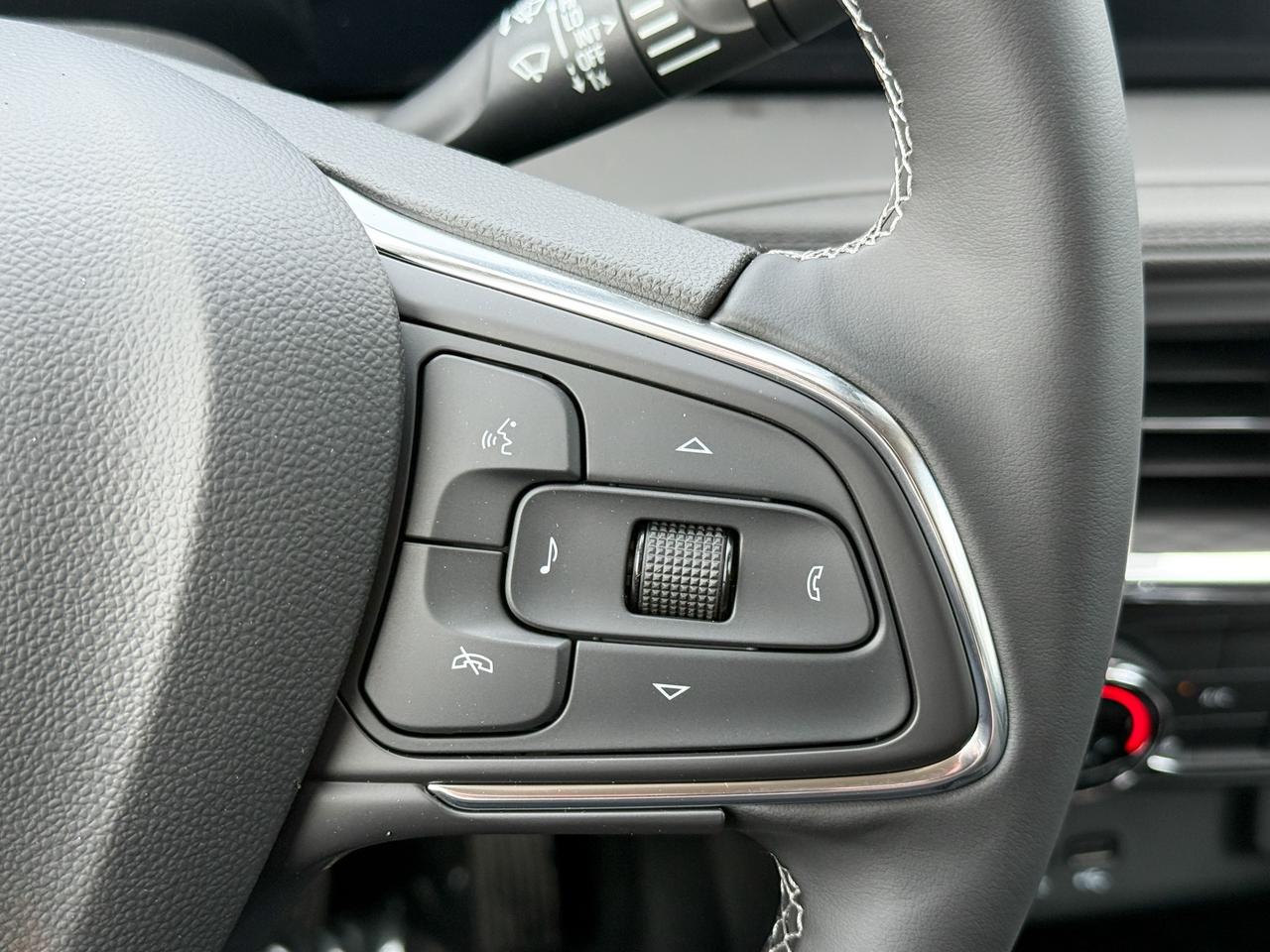 2026 Buick Encore GX Preferred 1.3L 3CYL WITH REMOTE START/ENTRY, HEATED SEATS, HEATED STEERING WHEEL, HD SURROUND VISION, POWER LIFTGATE Photo