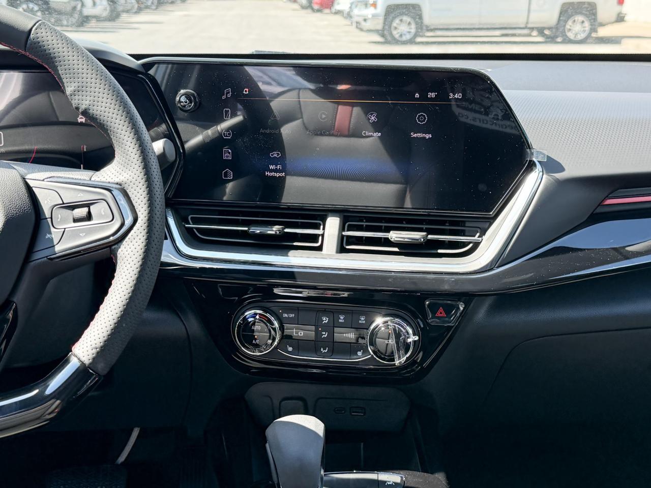 2025 Chevrolet Trax 2RS 1.2L 3 CYL WITH REMOTE START/ENTRY, HEATED SEATS, HEATED STEERING WHEEL, APPLE CARPLAY AND ANDROID AUTO Photo