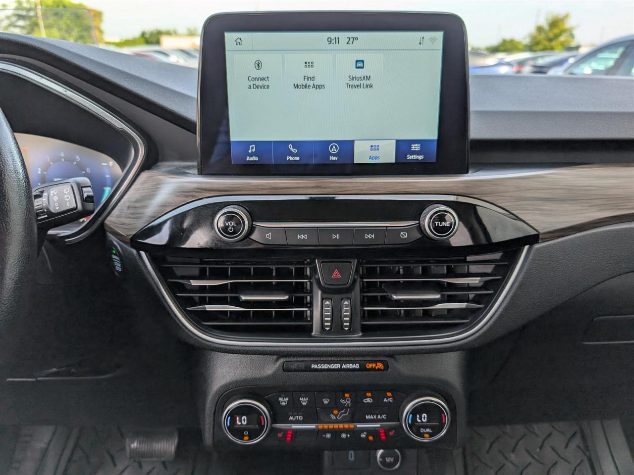 2020 Ford Escape TITANIUM AWD - NAVI - PANO ROOF - TECH FEATURES
