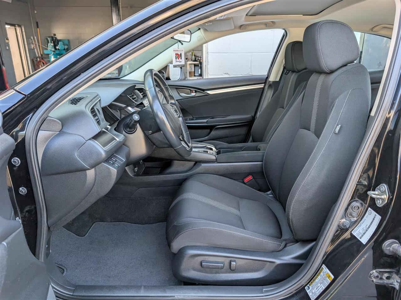 2019 Honda Civic EX - SUNROOF - REVERSE CAM - TECH FEATURES