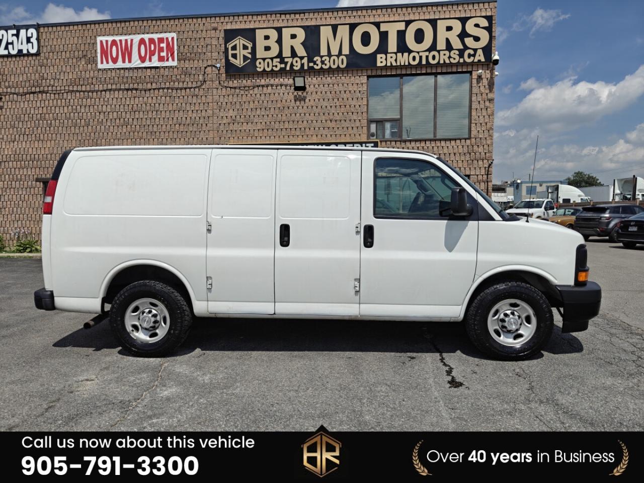 2017 Chevrolet Express G3500| No Accidents Reported Photo3