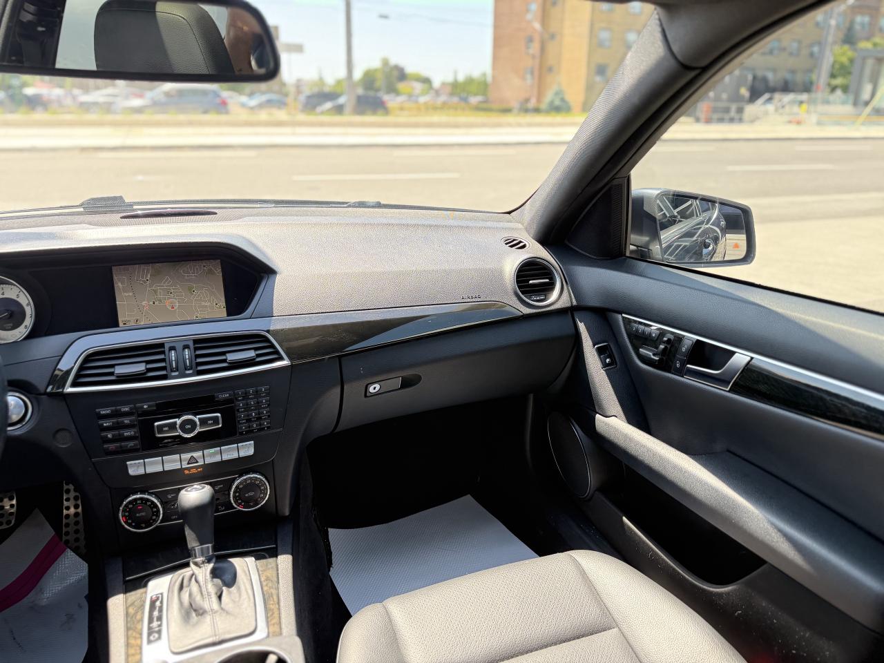 2014 Mercedes-Benz C-Class 350 //AMG SPORT | PANO |  NAVI | BACK UP CAMERA - Photo #17