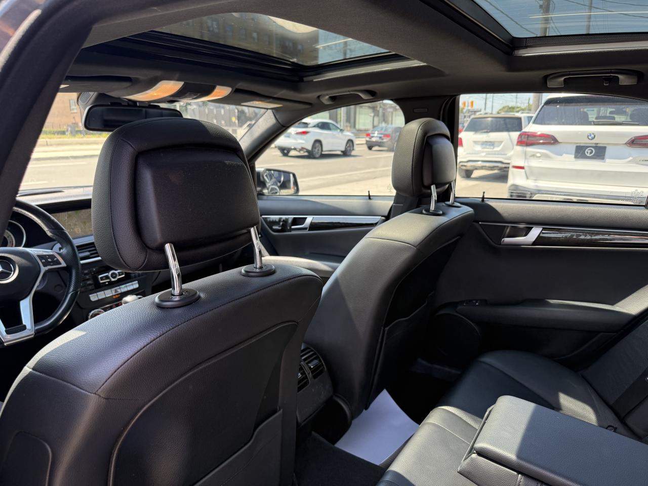 2014 Mercedes-Benz C-Class 350 //AMG SPORT | PANO |  NAVI | BACK UP CAMERA - Photo #36