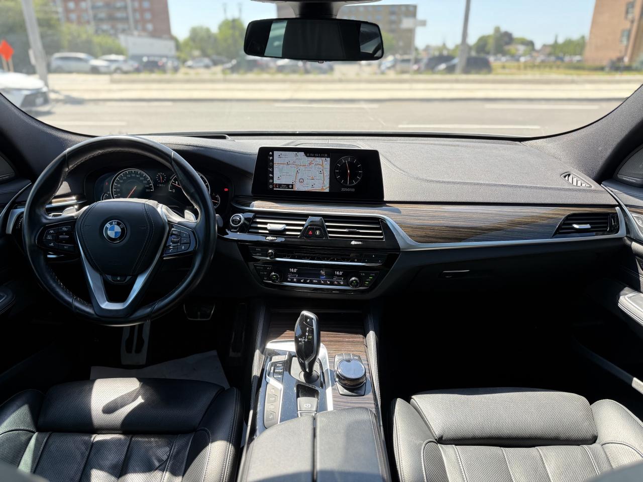 2018 BMW 6 Series GranTurismo 640i //M SPORT | HARMAN KARDON | PANO | LOADED - Photo #14