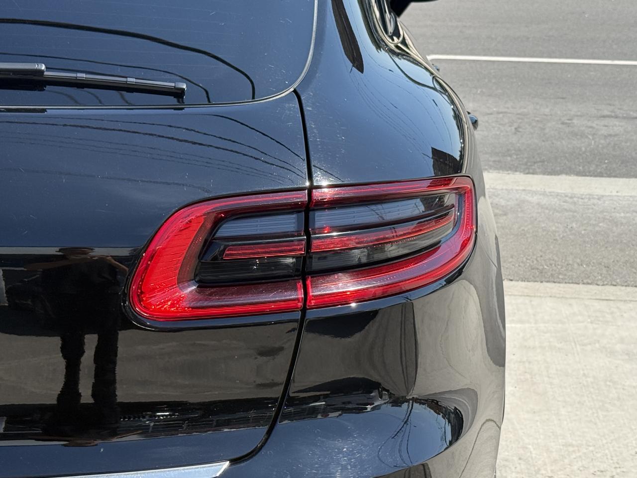 2018 Porsche Macan S | PREMIUM | BOSE | PANO | LOADED - Photo #11