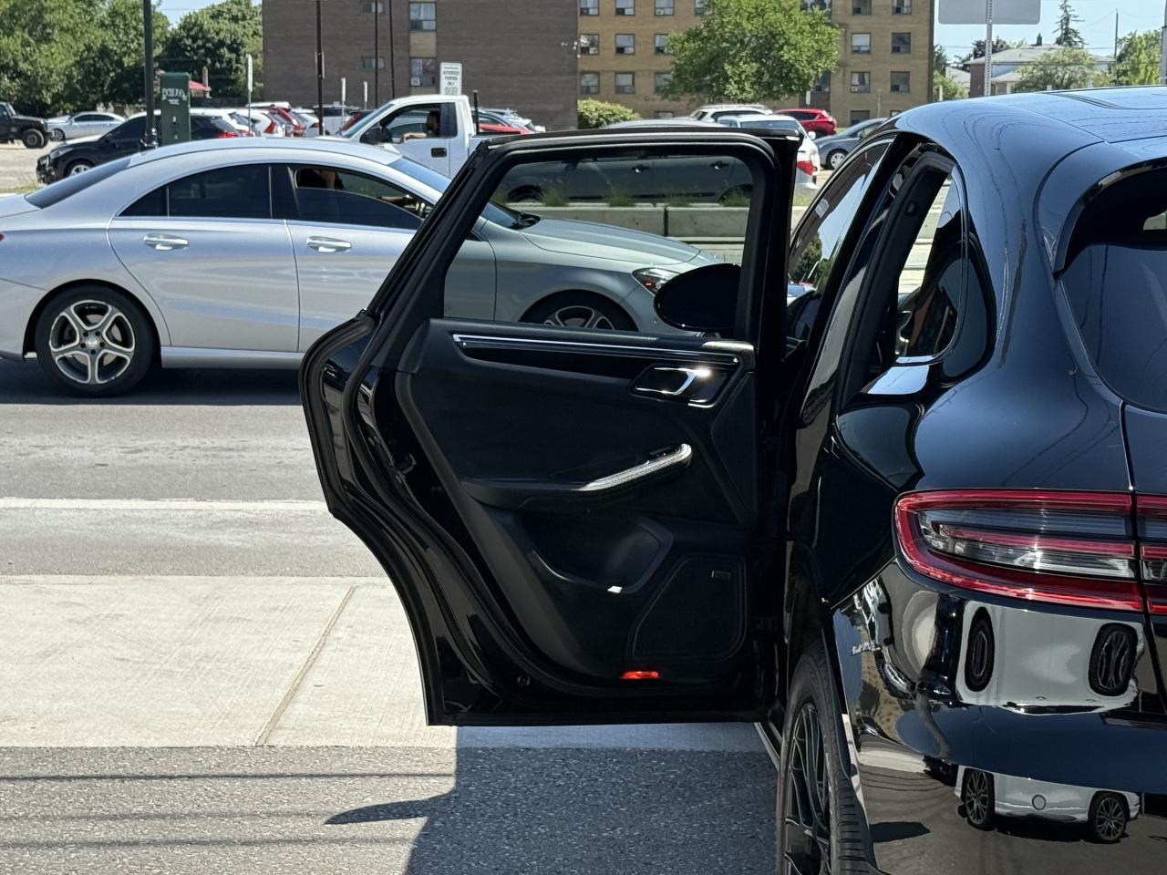 2018 Porsche Macan S | PREMIUM | BOSE | PANO | LOADED - Photo #38