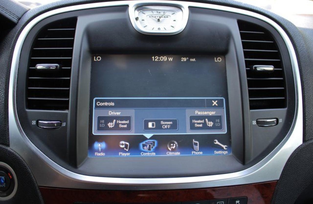 2013 Chrysler 300 Touring*Low Ks*Heated Leather*Moon Roof*Bluetooth - Photo #22