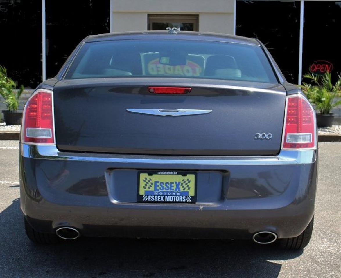 2013 Chrysler 300 Touring*Low Ks*Heated Leather*Moon Roof*Bluetooth - Photo #7