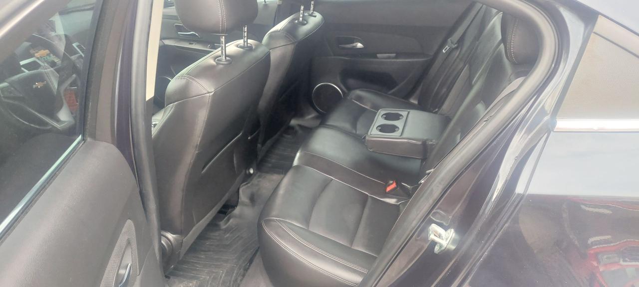 2015 Chevrolet Cruze 2LT - Photo #11