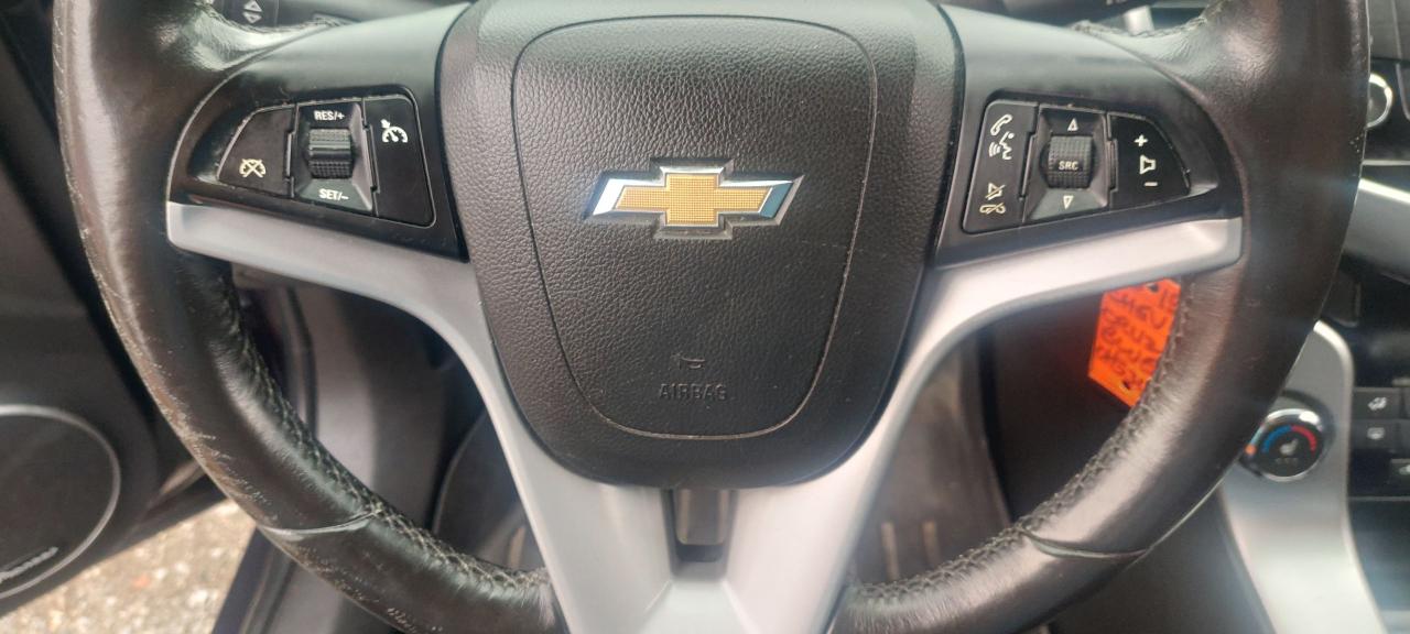 2015 Chevrolet Cruze 2LT - Photo #16